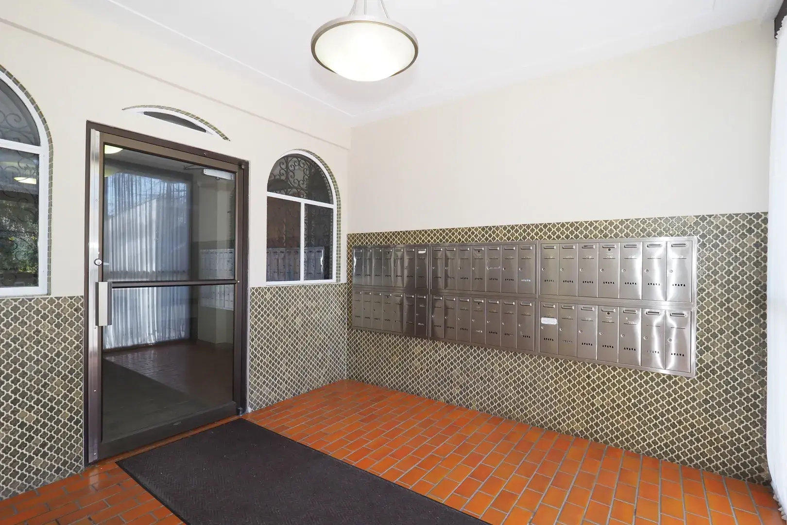 Princess Apartments — photo 5 of 10