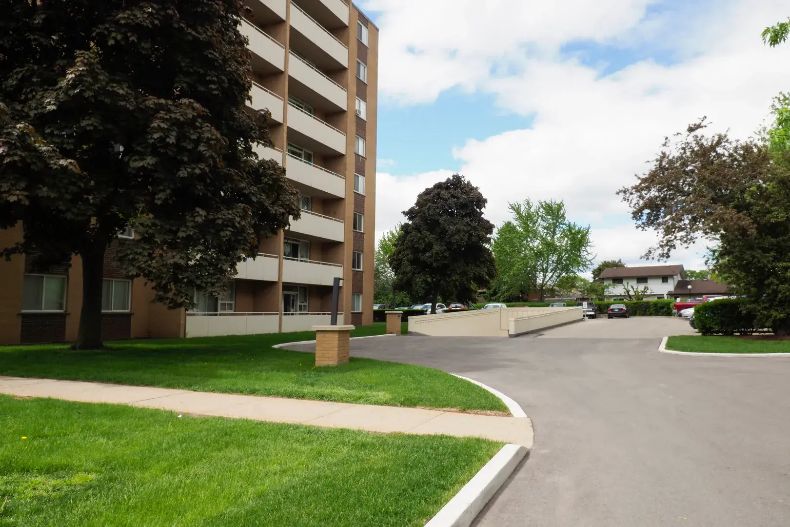 Margaret Apartments — photo 6 of 10